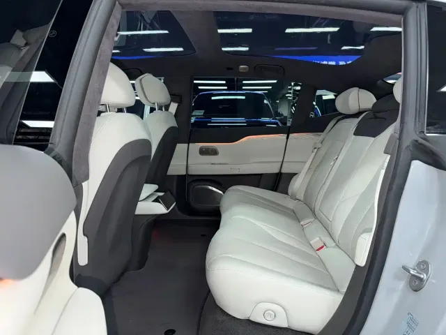 NIO NIO ET7 2022 75kWh — Фото автомобиля 9
