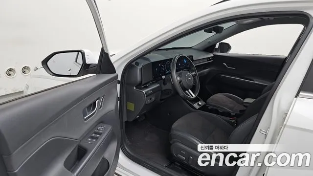 Hyundai Kona SX2 — Фото автомобиля 15