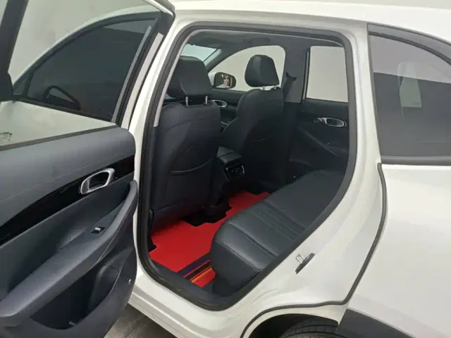 Geely Galaxy E5 — Фото автомобиля 7