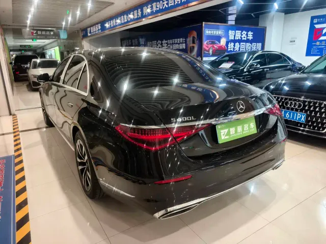 Mercedes-Benz S-Class — Фото автомобиля 9