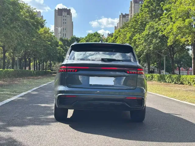 Geely Xingyue L — Фото автомобиля 8