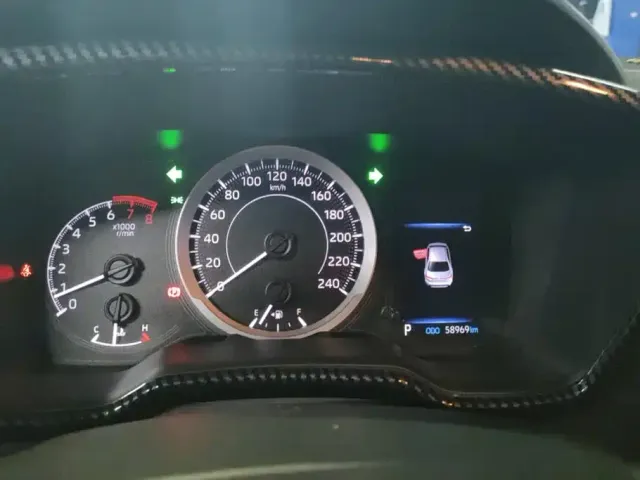 Toyota Levin 2022 185T CVT Sport Edition — Фото автомобиля 14