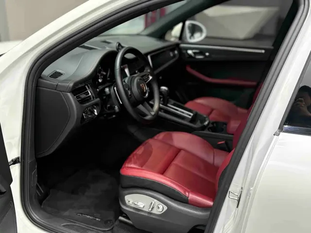Porsche Macan — Фото автомобиля 10