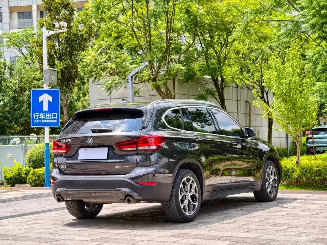 BMW X1 — Фото автомобиля 7