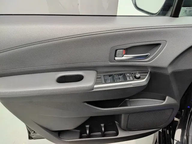 Toyota Sienna — Фото автомобиля 8