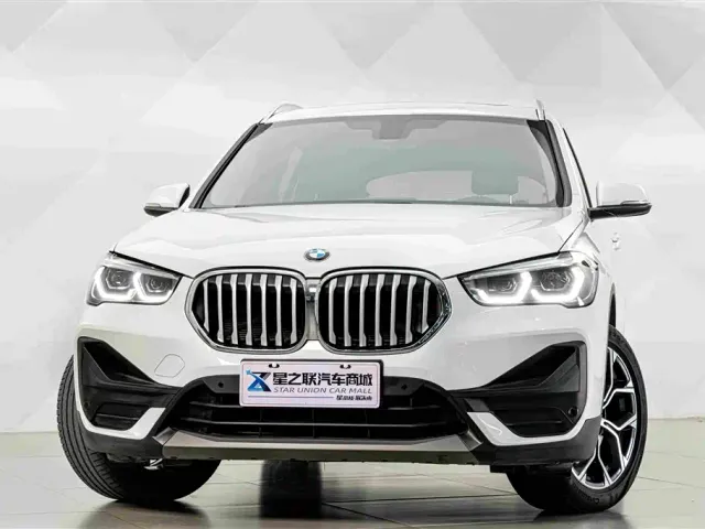BMW X1 — Фото автомобиля 3
