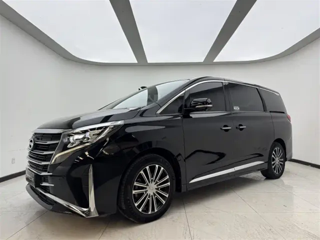 Фотография автомобиля — GAC Trumpchi M8