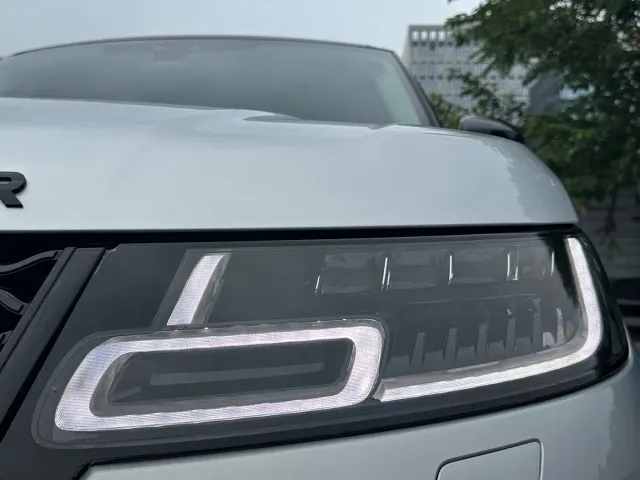 Land Rover Range Rover Sport — Фото автомобиля 4