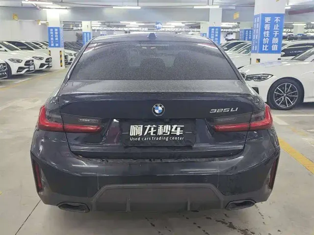 BMW 3 Series — Фото автомобиля 8
