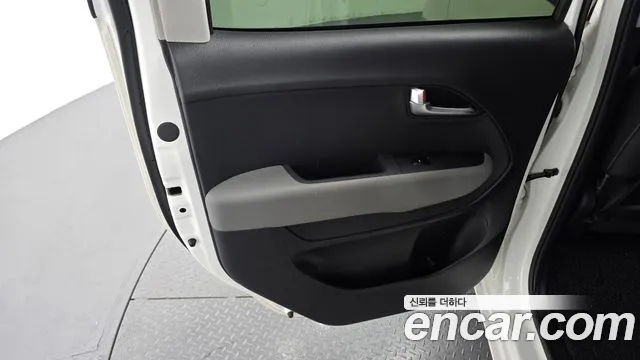 Kia RAY Новый Kia Ray Signature — Фото автомобиля 25