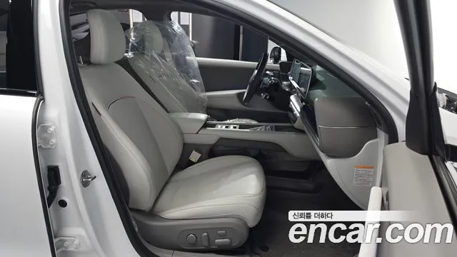 Hyundai Ioniq 6 — Фото автомобиля 16