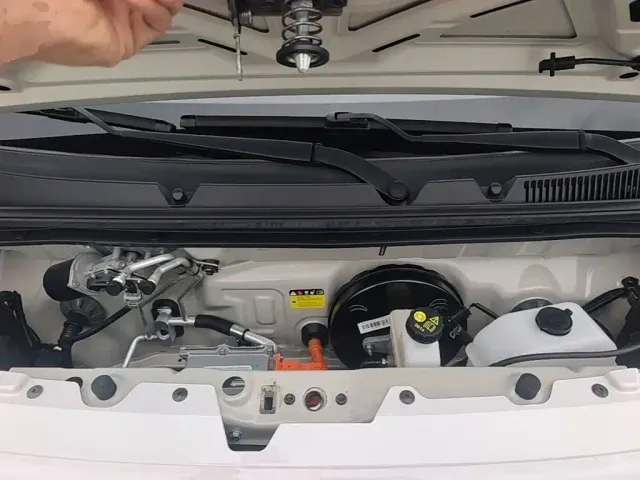 Wuling Hongguang Mini EV — Фото автомобиля 19