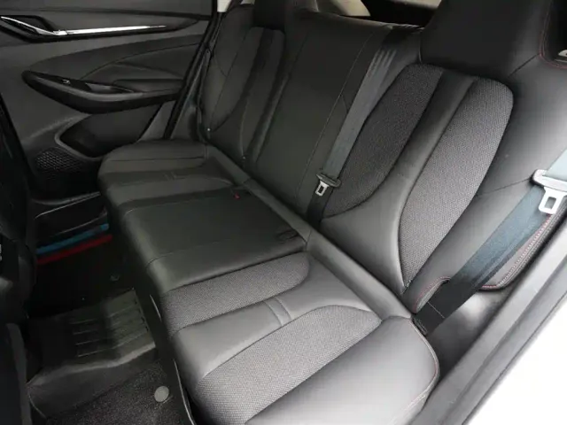 Changan Oushang X5 — Фото автомобиля 12