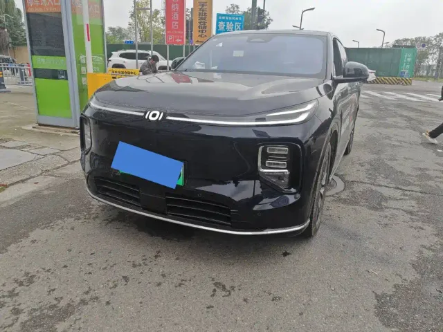 Фотография автомобиля — Changan Qiyuan Q07