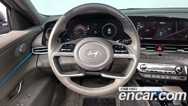 Hyundai AVANTE Новый Avante (CN7) — Фото автомобиля 13