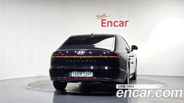 Hyundai Grandeur GN7 — Фото автомобиля 4