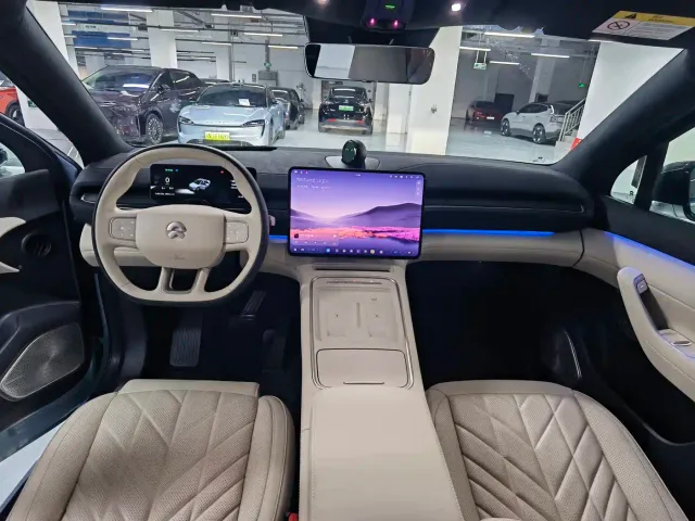 Nio EC6 — Фото автомобиля 5