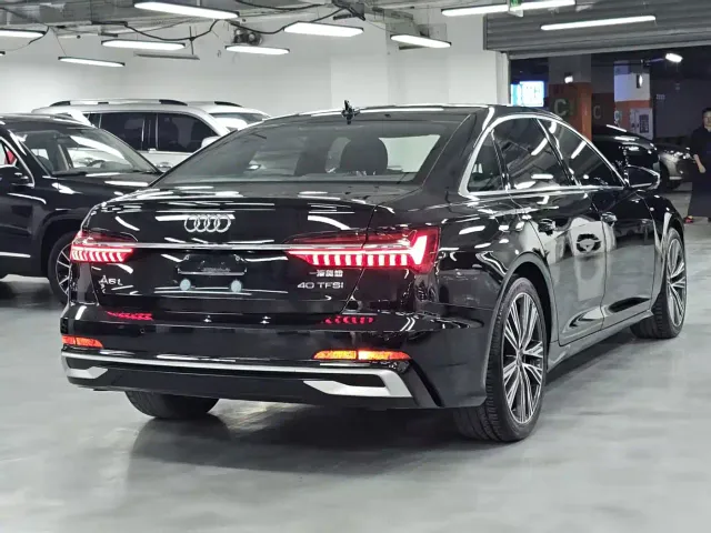 Audi A6L — Фото автомобиля 4