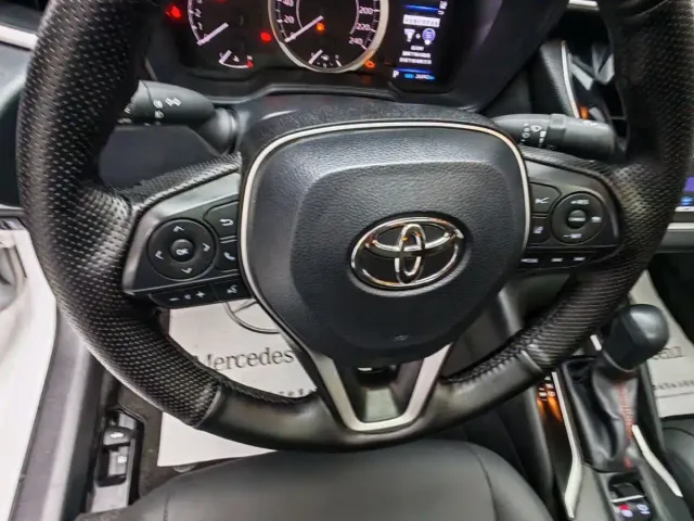 Toyota Corolla — Фото автомобиля 10