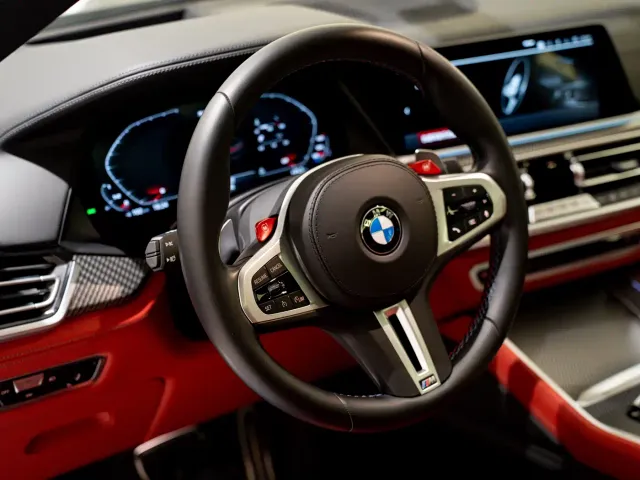 BMW X6 M — Фото автомобиля 18