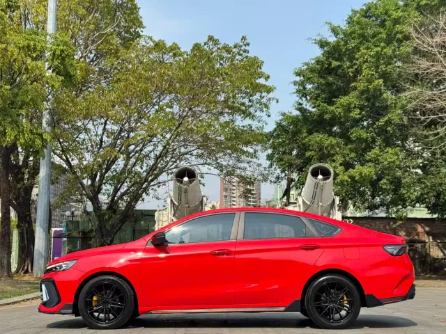 Geely Binrui — Фото автомобиля 4