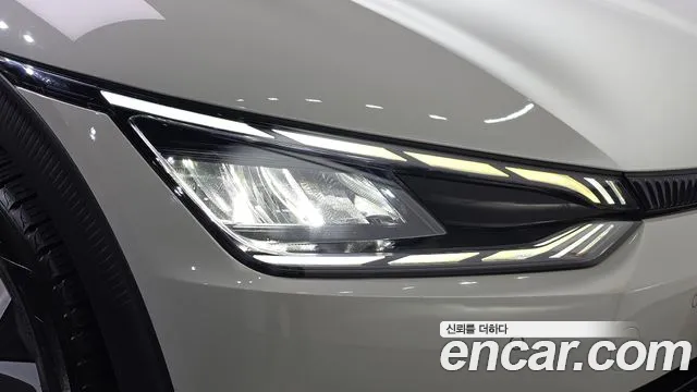 Kia EV6 — Фото автомобиля 7