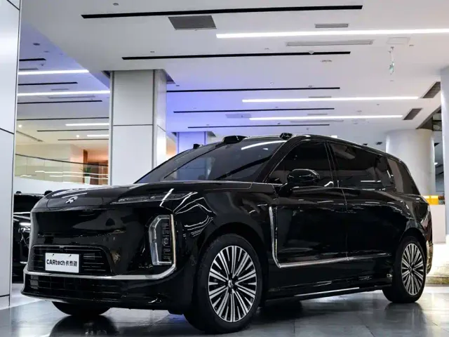 Фотография автомобиля — Nio ES9