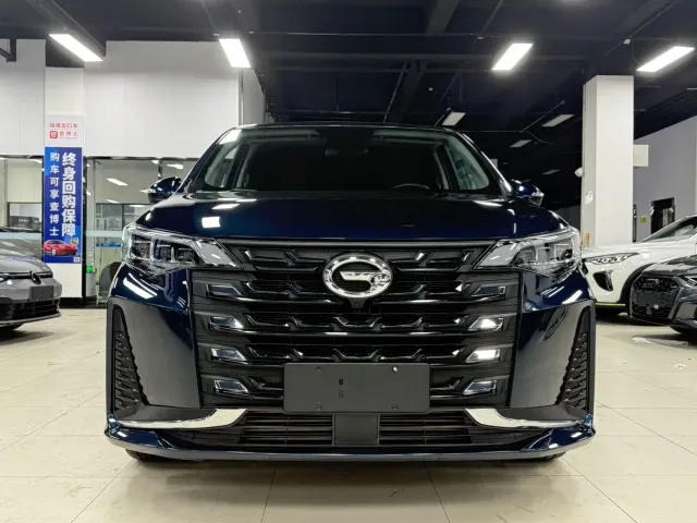 GAC Trumpchi M6 — Фото автомобиля 3