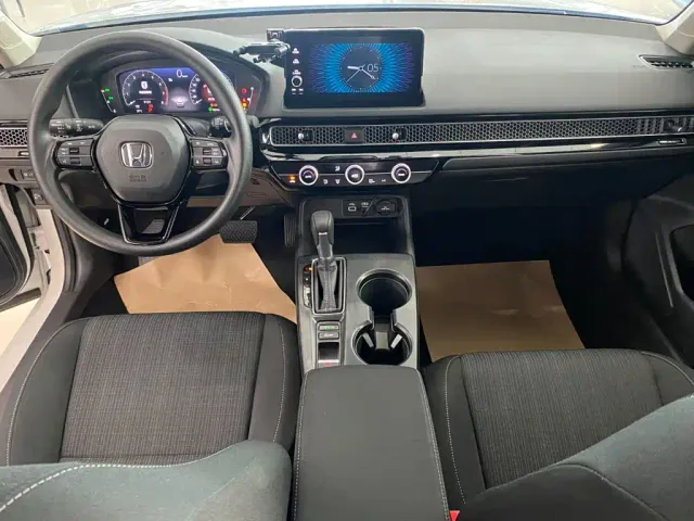 Honda Civic — Фото автомобиля 10