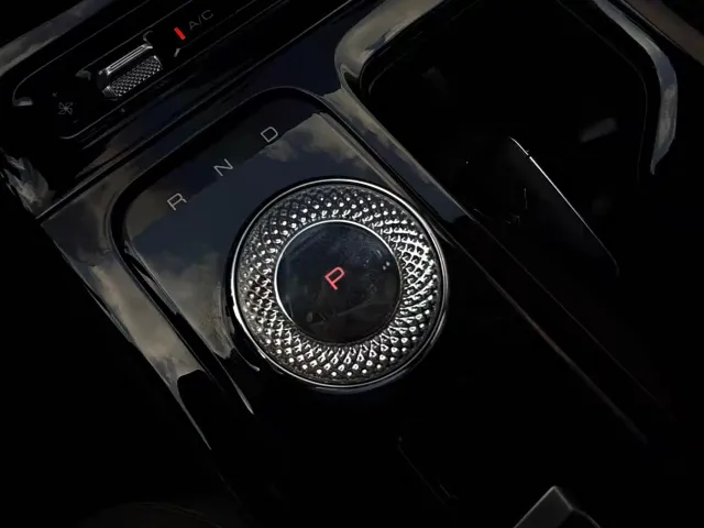 Wuling Starlight — Фото автомобиля 24