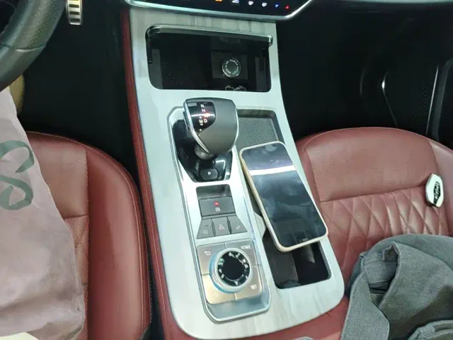 Jetour X70 Plus — Фото автомобиля 13