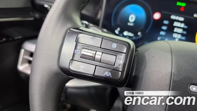 Hyundai Grandeur Grandeur (GN7) 2.5 Бензин 2WD — Фото автомобиля 15
