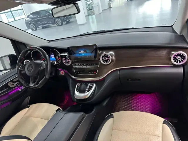 Mercedes-Benz V-Class — Фото автомобиля 5