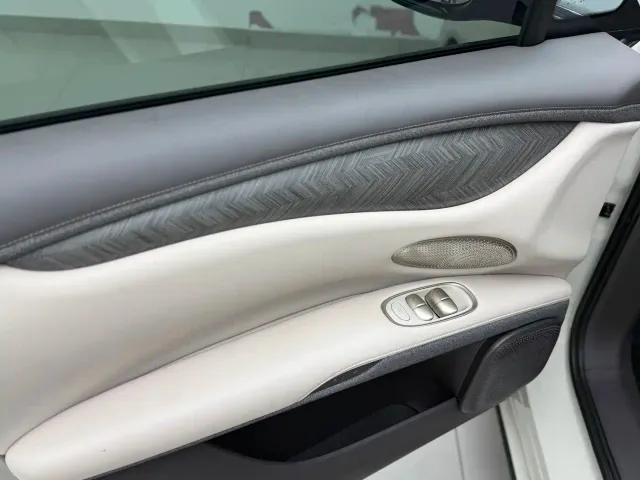 IM Motors LS6 — Фото автомобиля 14