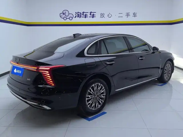 Hongqi H5 — Фото автомобиля 3