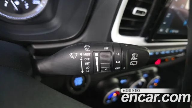 Hyundai Venue Venue 1.6 Flux — Фото автомобиля 28