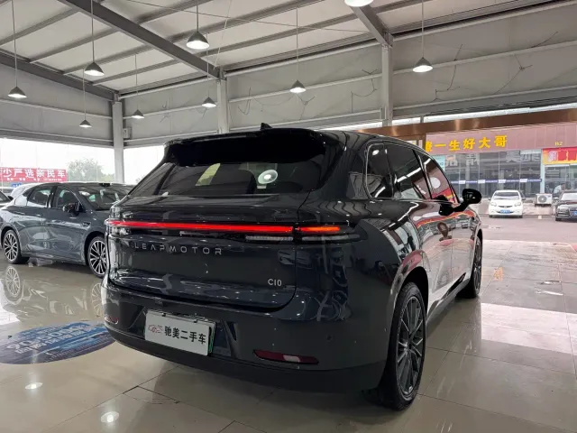 Leapmotor C10 — Фото автомобиля 7