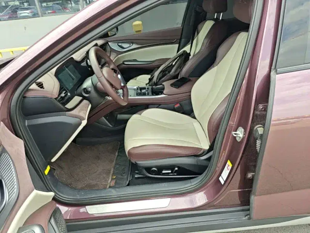 BYD Seal — Фото автомобиля 10