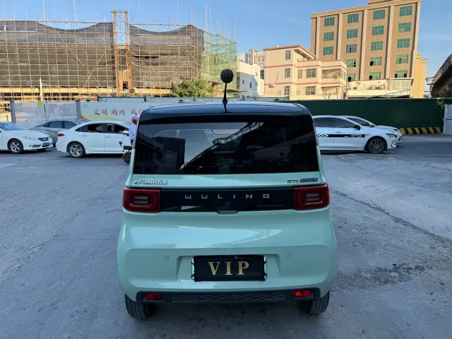 Wuling Hongguang Mini EV — Фото автомобиля 12