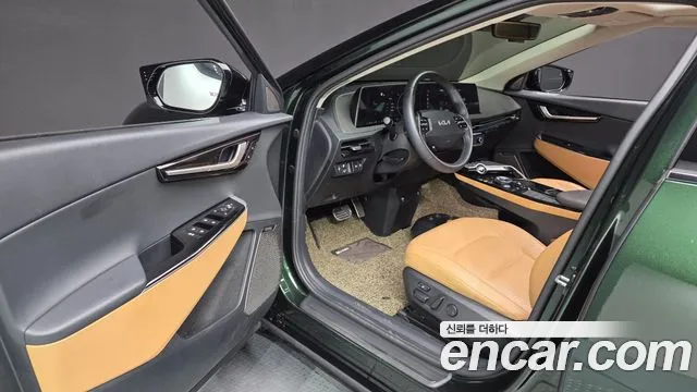 Kia EV6 Standard — Фото автомобиля 8