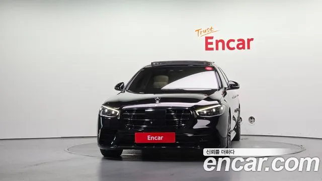Mercedes-Benz S-Class — Фото автомобиля 2