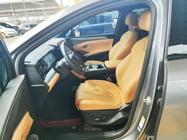 BYD Song L DM-i — Фото автомобиля 14