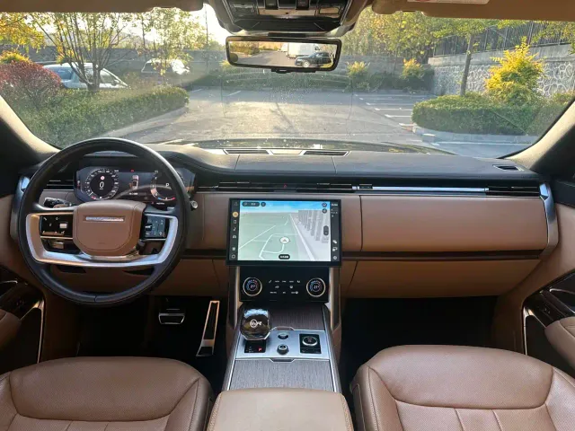 Land Rover Range Rover — Фото автомобиля 8
