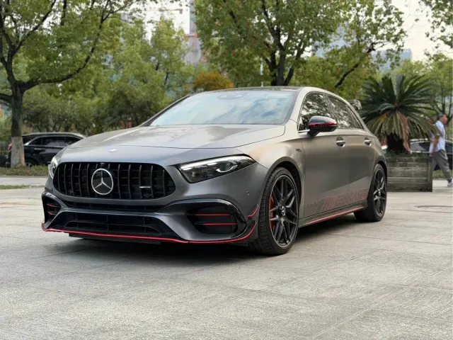 Фотография автомобиля — Mercedes-Benz A-Class AMG
