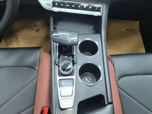 Changan Eado — Фото автомобиля 16