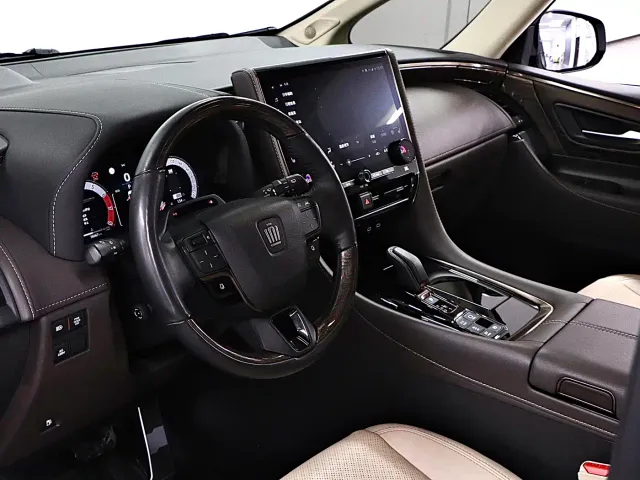 Toyota Vellfire — Фото автомобиля 11