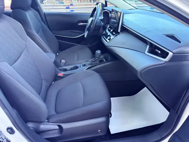 Toyota Corolla — Фото автомобиля 22