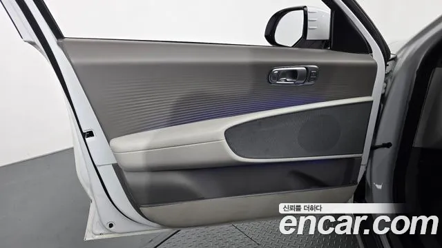 Hyundai Ioniq 6 — Фото автомобиля 13