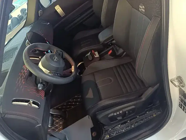 MINI JCW COUNTRYMAN — Фото автомобиля 14