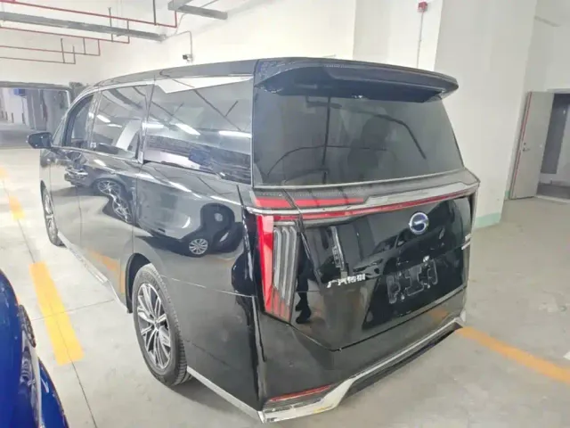 GAC Trumpchi M8 — Фото автомобиля 4